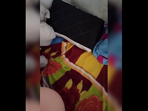 ❤️ מיין צימערמאן בלײַבט אליין אין שטוב ווייל איר מאן גייט אויף וואקאציע און איך נעם די געלעגנהייט איר צו פאקן און אנפילן איר טאָכעס מיט מילך ❤ קוואַליטעט סעקס ביי אונדז ❌